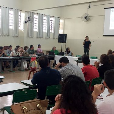 PIBIC-EM da USC na Escola Dr. Luiz Zuiani