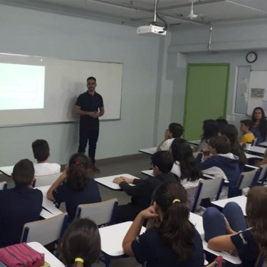 Projeto de Extensão realizou palestra no Colégio Rembrandt COC Bauru