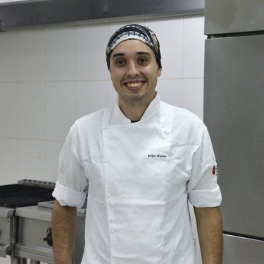 Egresso de Gastronomia conquista aprovação em processo seletivo internacional