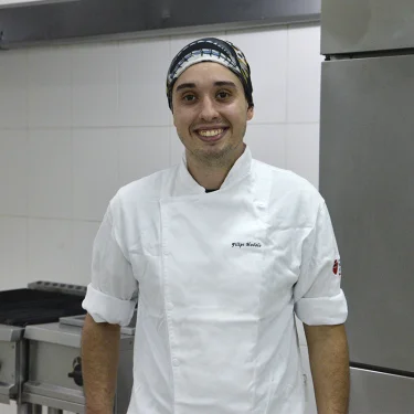 Egresso de Gastronomia conquista aprovao em processo seletivo internacional