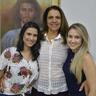 Docentes e estudantes da USC tm artigos publicados na Brazilian Journal of Health Review