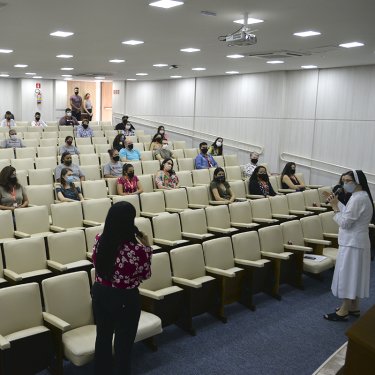 Novo Organograma Institucional é apresentado aos colaboradores do UNISAGRADO