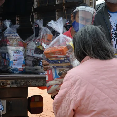 Saldo do Dia C: 3.787 alimentos e centenas de agasalhos arrecadados