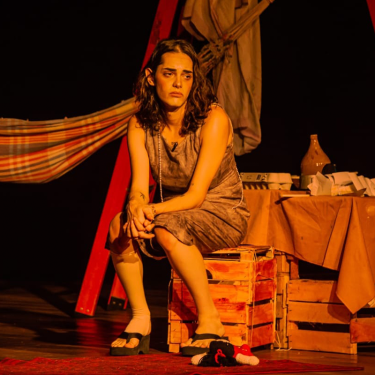 Estudante do curso de Teatro produz e apresenta monólogo 