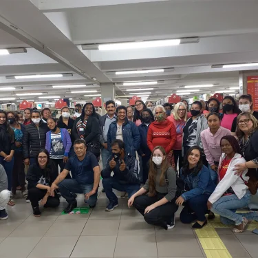Centro Educacional de Jovens e Adultos visita campus do UNISAGRADO