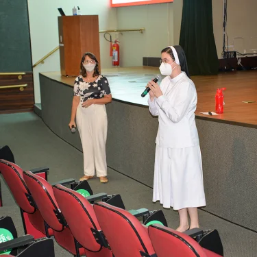 UNISAGRADO realizou encontro inaugural com estudantes dos Projetos de Extenso