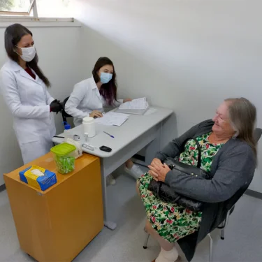 UNISAGRADO disponibiliza atendimento gratuito para tratamento de feridas