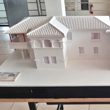 Projeto de Extenso do UNISAGRADO realiza doao de Maquete Ttil e de Audiodescritores da Pinacoteca de Bauru