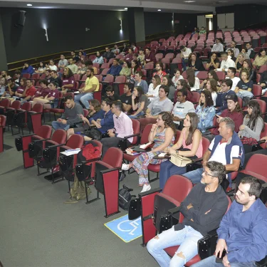 Sucesso no 7 Encontro de Pesquisa em Histria!
