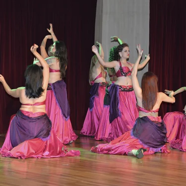 Grupo Jade Suhaila estreia o segundo semestre do projeto Quinta Cultural