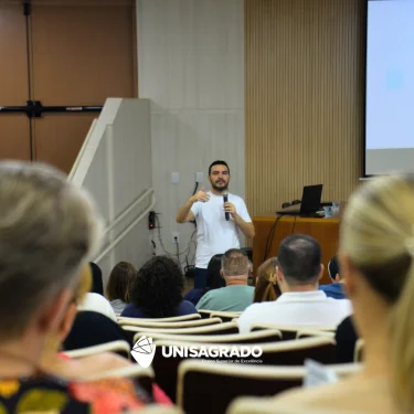 UNISAGRADO promove capacita��o sobre NR-01 com foco em sa�de mental no trabalho