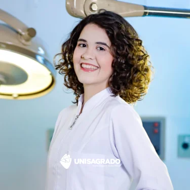 Egressa de Enfermagem do UNISAGRADO conquista 1� lugar em processo seletivo da FAMESP no Hospital Estadual de Bauru