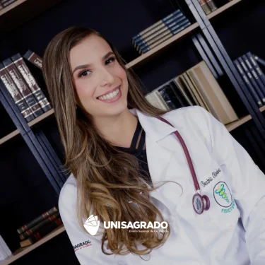 Egressa de Fisioterapia do UNISAGRADO � aprovada em resid�ncia da FUVEST e inicia carreira na �rea de reabilita��o