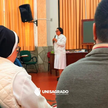 Lideran�as do UNISAGRADO participam de encontro de espiritualidade e forma��o