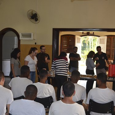 Projeto de Extens�o da USC promove a��o no Centro de Progress�o Penitenci�ria �Prof. No� de Azevedo�