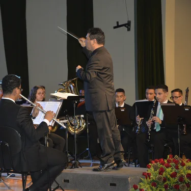 Sinfonia de Natal  trouxe Banda Sinfnica de Bauru