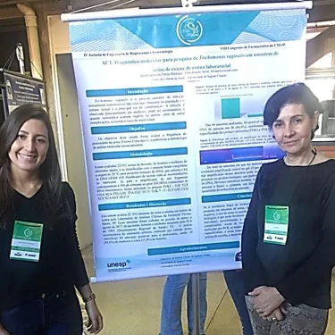 Egressa de Biomedicina recebe Meno Honrosa em evento de Araraquara  SP