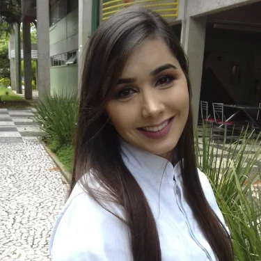 Egressa de Odontologia da USC conquista aprovao em Programa de Mestrado na Unesp