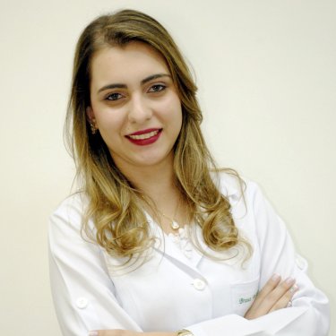 Ex-aluna de Fisioterapia conquista o 2� lugar em Programa de Resid�ncia