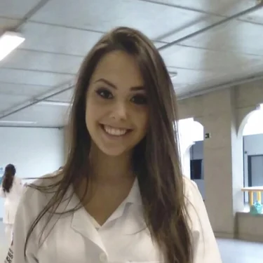 Ex-aluna da USC foi aprovada em Programa de Aprimoramento Profissional