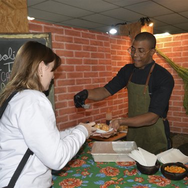 Sucesso na 12ª Mostra Gastronômica da USC!