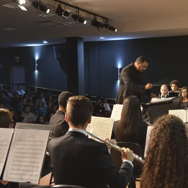 Banda Sinfnica Municipal de Bauru realiza apresentao em comemorao a Festa do Sagrado Corao de Jesus