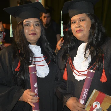 Indgenas de Ava se formam na USC