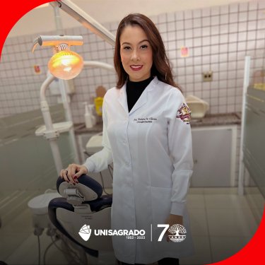 Egressa de Odontologia é aprovada em primeiro lugar na USP