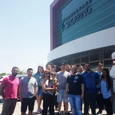 Estudantes de Administrao realizam visita tcnica ao Boulervard Shopping Naes