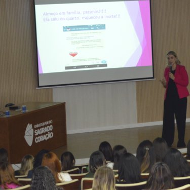 Jornada de Est�tica e Cosm�tica apresenta t�cnicas inovadoras da �rea