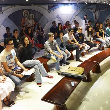Grupo de Orao Universitrio (GOU) retoma as atividades