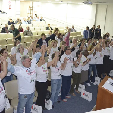 1 turma de Enfermagem da USC se reencontra aps 40 anos