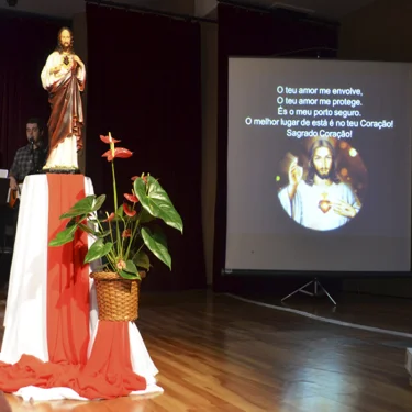 Missa em honra ao Sagrado Corao de Jesus
