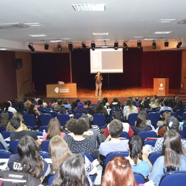 Sucesso na Jornada dos cursos de Letras e Tradutor