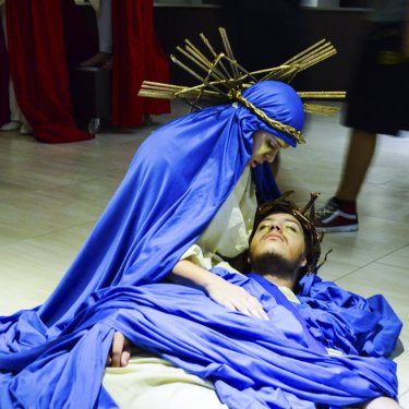 Via Sacra j� tem data marcada