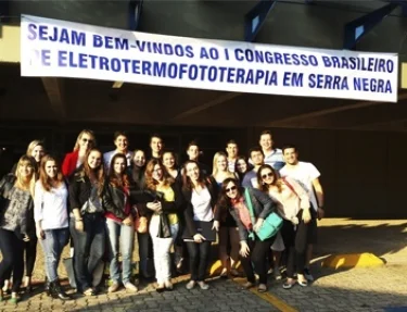 Estudantes e professores da USC participaram do 1 Congresso Brasileiro Multidisciplinar de Eletrotermofototerapia