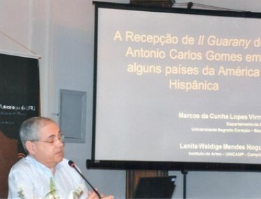 Professor da USC participou do 5� Simp�sio Internacional de Musicologia