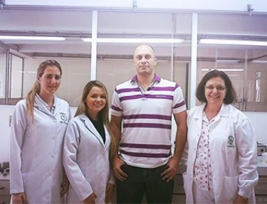 Curso de Farmcia da USC recebe parceria da empresa Solcampo / VICAM