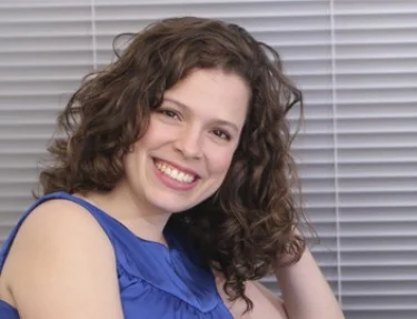 USC realiza concerto didtico com a pianista Silvia Molan