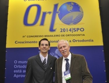 Professores da USC ministraram curso em Congresso de Ortodontia