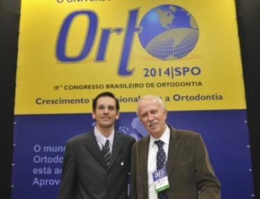 Professores da USC ministraram curso em Congresso de Ortodontia