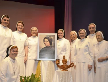 Missa lembrou o aniversrio de morte de Madre Cllia Merloni