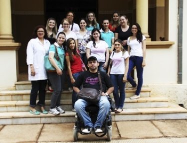 Estudantes da USC no Instituto Lauro de Souza Lima
