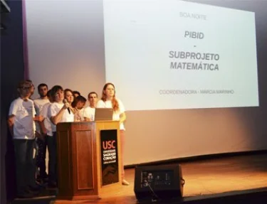 Estudantes da USC apresentam os resultados do PIBID