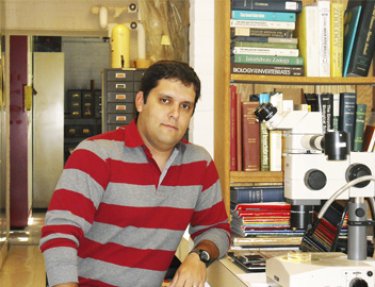 Professor da USC realiza visita t�cnica a museus de hist�ria natural nos Estados Unidos para estudo de esp�cies de caranguejos
