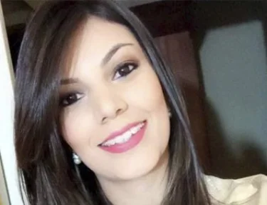 Egressa do curso de Biomedicina da USC  aprovada em Programa de Mestrado da FOB/ USP