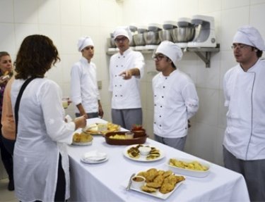 Curso de Gastronomia da USC realizou evento sobre Cozinha Mediterr�nea