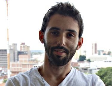 Estudante do curso de Arquitetura e Urbanismo da USC cria página no Facebook para divulgar seus desenhos