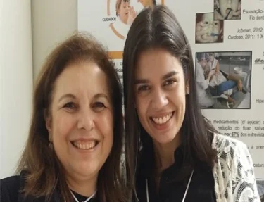 Professora do Mestrado em Fisioterapia da USC recebe Meno Honrosa em Simpsio