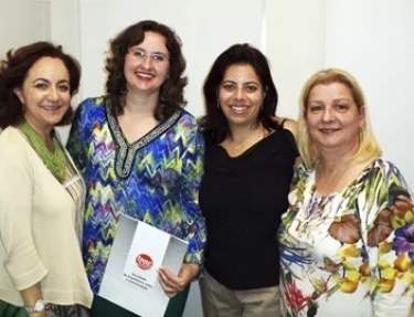 Professora da USC concluiu Mestrado na UNESP de Bauru